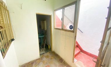 VENTA DE PH 2 AMBIENTES AL FRENTE CON TERRAZA