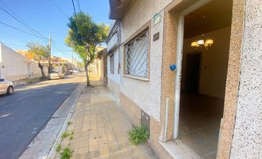 VENTA DE PH 2 AMBIENTES AL FRENTE CON TERRAZA