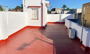 VENTA DE PH 2 AMBIENTES AL FRENTE CON TERRAZA