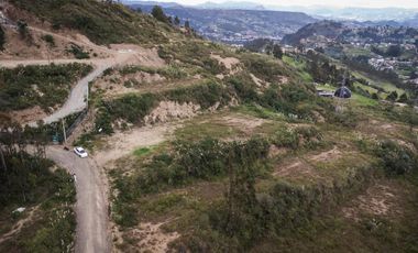 HERMOSO TERRENO EN CUENCA SECTOR CABULL[IN - PACCHA