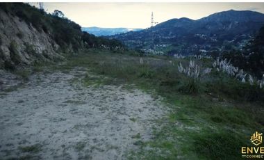 HERMOSO TERRENO EN CUENCA SECTOR CABULL[IN - PACCHA