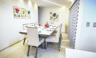 Hermosa y Moderna Casa Nueva en Cuenca Sector El Valle 5 Dorm 3,5 Baños