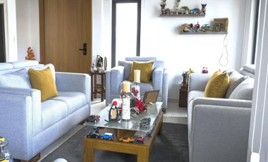Hermosa y Moderna Casa Nueva en Cuenca Sector El Valle 5 Dorm 3,5 Baños