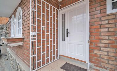 Excelente Oportunidad Amplio Departamento en Cuenca - 3 Dormitorios 2.5 Baños