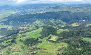 Hacienda en Venta en Tarqui, Cuenca, Azuay - 64,8 Hectareas - Hacienda Ganadera