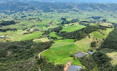 Hacienda en Venta en Tarqui, Cuenca, Azuay - 64,8 Hectareas - Hacienda Ganadera