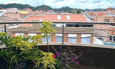 Moderno Apartamento con ó sin Amoblado en Renta Sector Isabel la Católica Cuenca