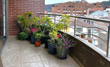 Moderno Apartamento con ó sin Amoblado en Renta Sector Isabel la Católica Cuenca