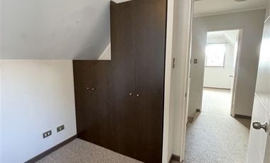 Casa en Arriendo en Las Cruces 490