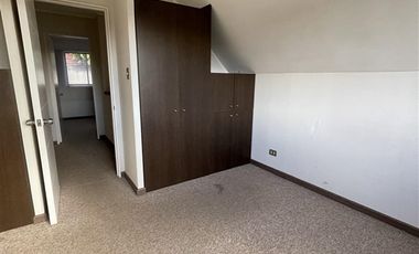 Casa en Arriendo en Las Cruces 490