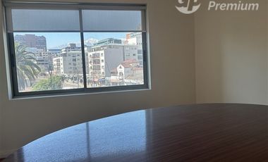 Oficina en Arriendo en PROVIDENCIA LOS LEONES BUCAREST