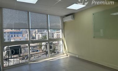 Oficina en Arriendo en PROVIDENCIA LOS LEONES BUCAREST