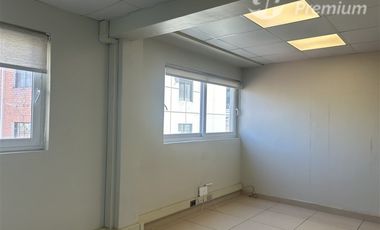 Oficina en Arriendo en PROVIDENCIA LOS LEONES BUCAREST