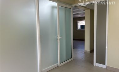 Oficina en Arriendo en PROVIDENCIA LOS LEONES BUCAREST