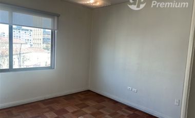 Oficina en Arriendo en PROVIDENCIA LOS LEONES BUCAREST