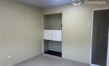 Oficina en Arriendo en PROVIDENCIA LOS LEONES BUCAREST