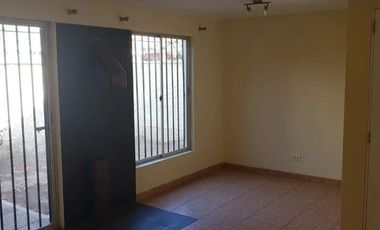 Casa en Venta en Hernan Navarrete con Camino Buin Maipo