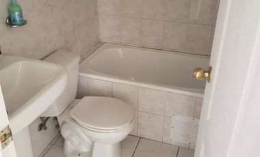 Casa en Venta en Hernan Navarrete con Camino Buin Maipo