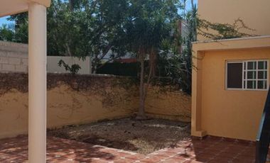 Casa en renta en Colonia Montecarlo, Merida, Yucatan