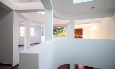 CASA o LOCAL COMERCIAL en  VENTA Centro de Mérida, Yuc. a unos pasos Av. Reforma
