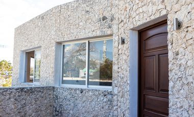 CASA o LOCAL COMERCIAL en  VENTA Centro de Mérida, Yuc. a unos pasos Av. Reforma