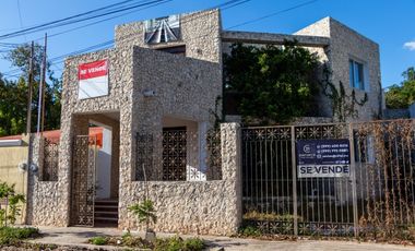 CASA o LOCAL COMERCIAL en  VENTA Centro de Mérida, Yuc. a unos pasos Av. Reforma