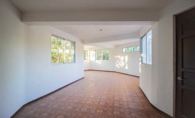 CASA o LOCAL COMERCIAL en  VENTA Centro de Mérida, Yuc. a unos pasos Av. Reforma
