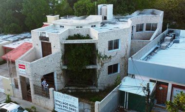 CASA o LOCAL COMERCIAL en  VENTA Centro de Mérida, Yuc. a unos pasos Av. Reforma