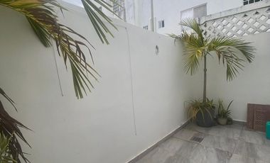Casa En VENTA, En Playa Del Carmen, Fraccionamiento Los Olivos Residencial