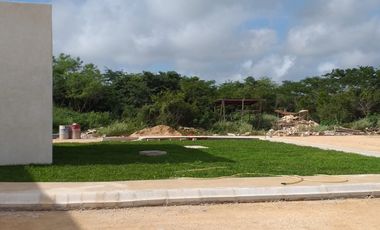 Terreno habitacional en venta Conkal, Yucatan
