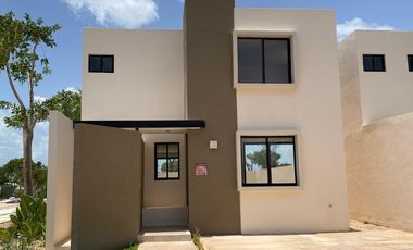 CASA EN VENTA EN CUMBRES NOVONORTE MERIDA YUCATAN