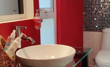 SE VENDE CASA EN LOMAS DE TECAMACHALCO (V)