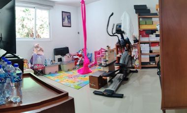 SE VENDE CASA EN LOMAS DE TECAMACHALCO (V)