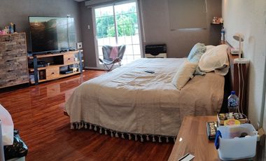 SE VENDE CASA EN LOMAS DE TECAMACHALCO (V)