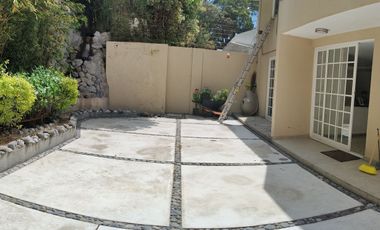 SE VENDE CASA EN LOMAS DE TECAMACHALCO (V)