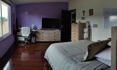 SE VENDE CASA EN LOMAS DE TECAMACHALCO (V)