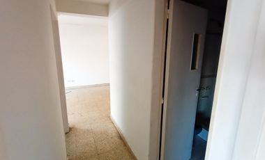 Alquiler Departamento en Lanús Oeste de 2 ambientes al Frente
