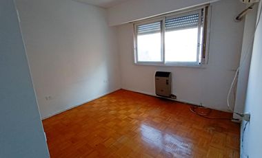 Alquiler Departamento en Lanús Oeste de 2 ambientes al Frente