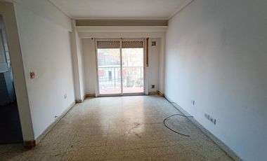 Alquiler Departamento en Lanús Oeste de 2 ambientes al Frente