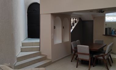 CASA EN RENTA AMUEBLADA EN SANTA MARÍA DE GUIDO