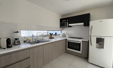Casa en venta amueblada – Rancho Santa Mónica, Aguascalientes