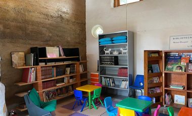 VENDE CENTRO EDUCATIVO  COMO TERRENO.  2,180 M2