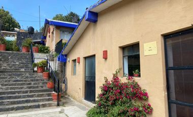 VENDE CENTRO EDUCATIVO  COMO TERRENO.  2,180 M2