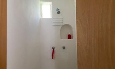 VENDE CENTRO EDUCATIVO  COMO TERRENO.  2,180 M2