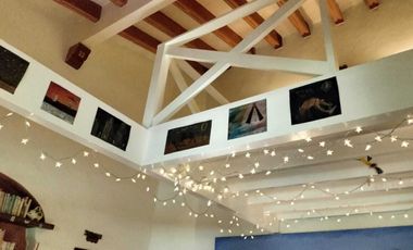 VENDE HERMOSA QUINTA  EN CUERNAVACA, REMODELADA, TIPO COLONIAL