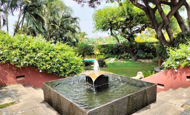 VENDE HERMOSA QUINTA  EN CUERNAVACA, REMODELADA, TIPO COLONIAL