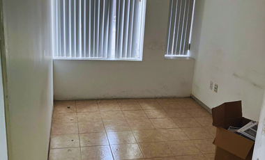 Renta de local en esquina de Av. 17 Sur y 3 Poniente, Puebla
