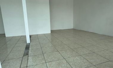 LOCAL COMERCIAL EN RENTA EN BLV PEÑA FLOR