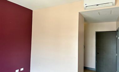 Penthhouse en renta Magnitud Otay, 2 recámaras 3 baños, 2 estacionamientos.