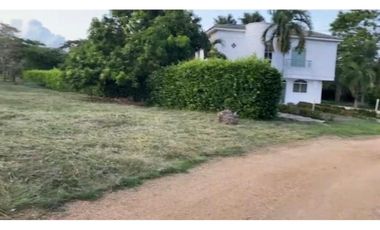 SE VENDE LOTE CERCA A LA UNIVERSIDAD DE CORDOBA EN MONTERIA